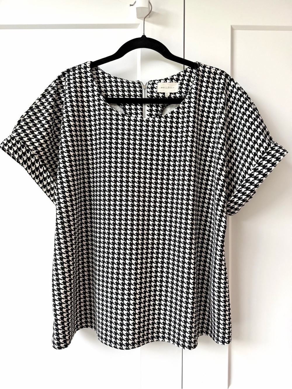 Mini Houndstooth Short Sleeve Blouse